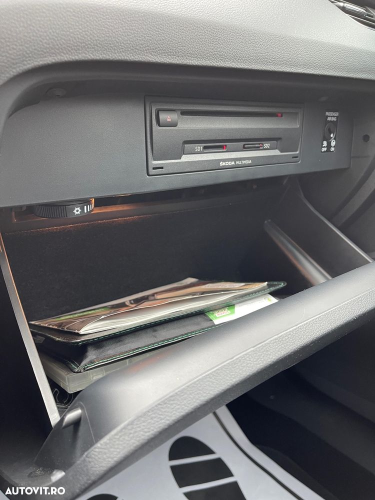 Skoda Octavia 1.6 TDI DPF Active Green tec - 21