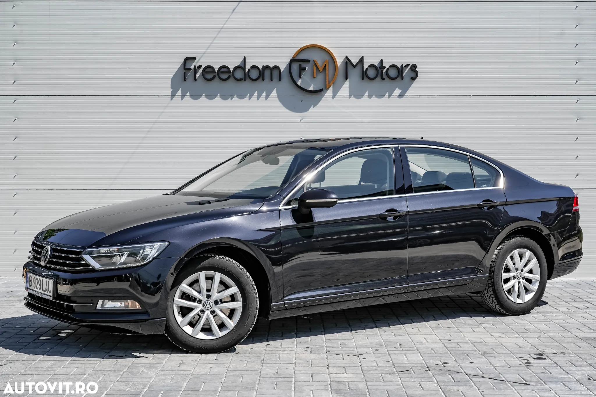 Volkswagen Passat - 7