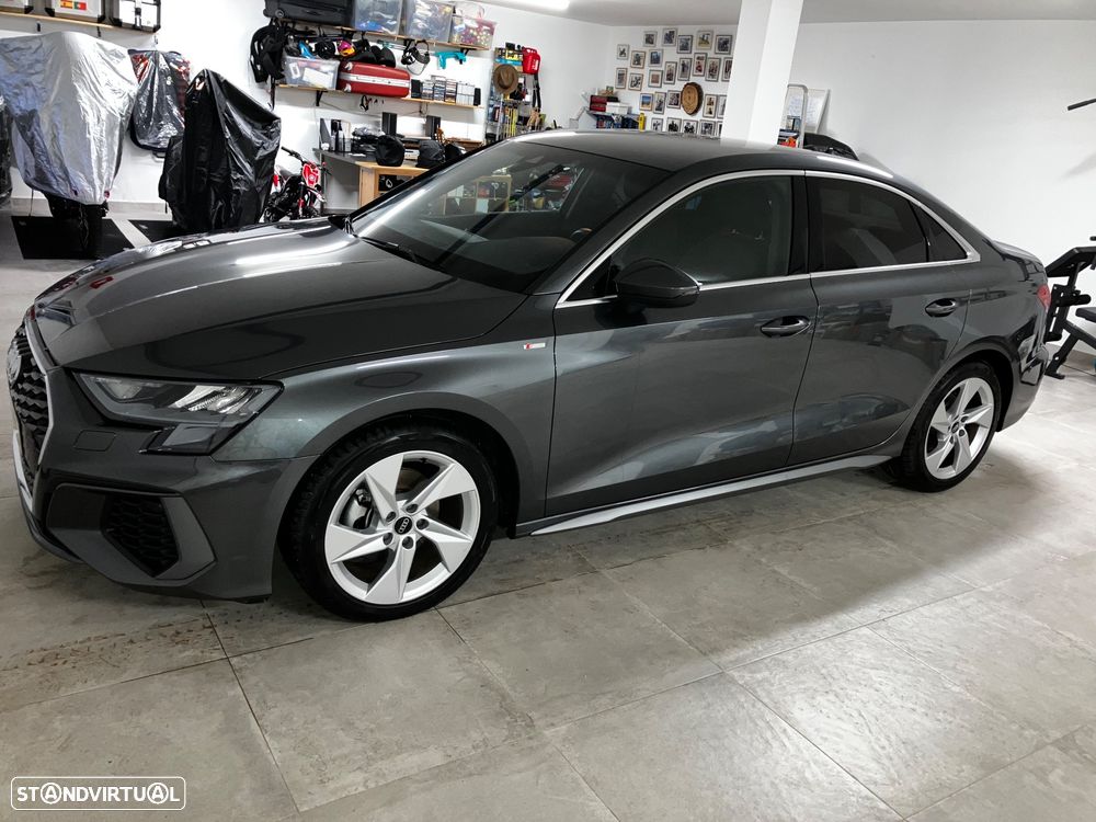 Audi A3 Limousine 30 TDI S line S tronic - 2