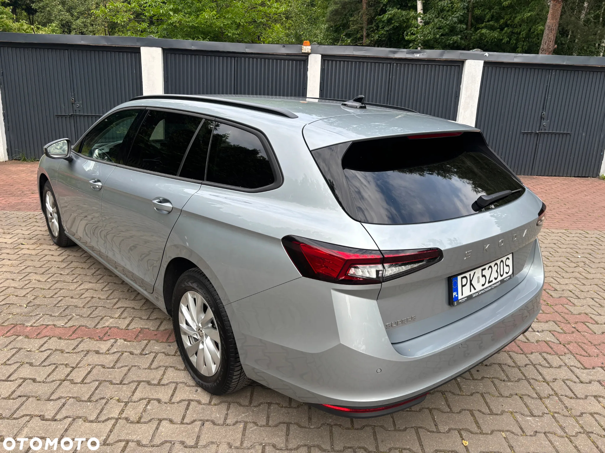 Skoda Superb 2.0 TDI SCR Essence DSG - 4