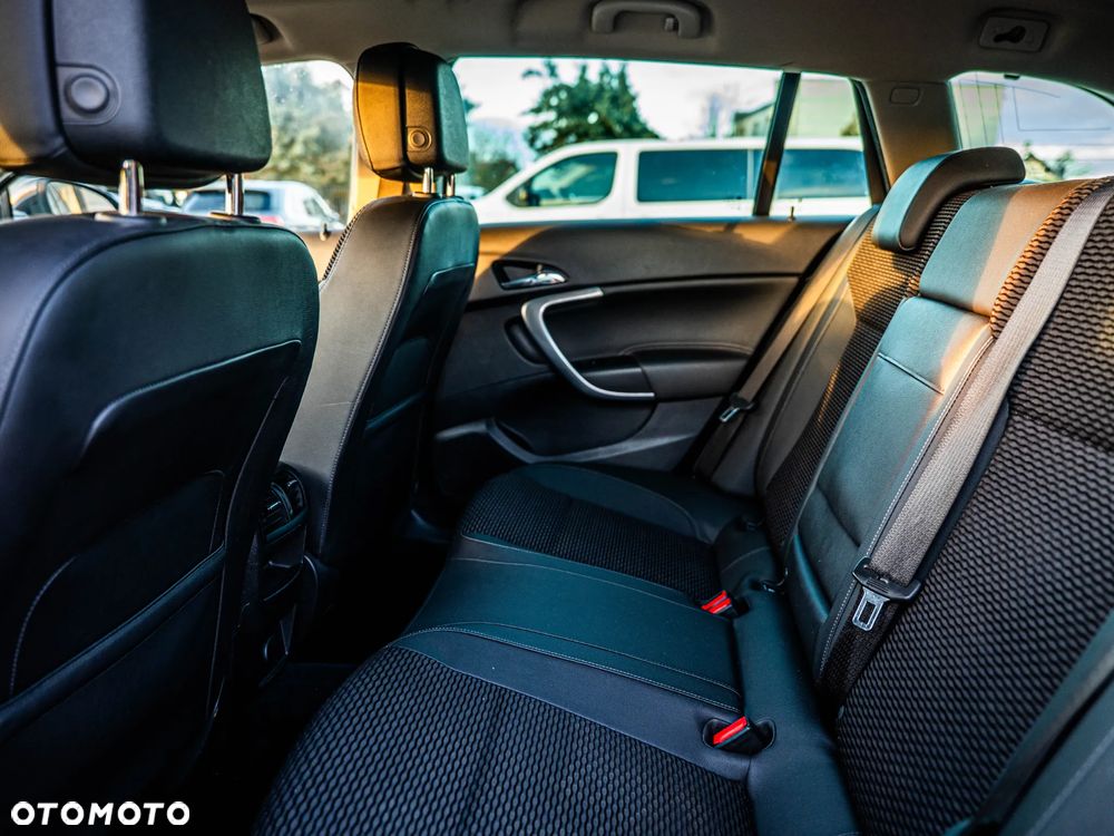 Opel Insignia - 27
