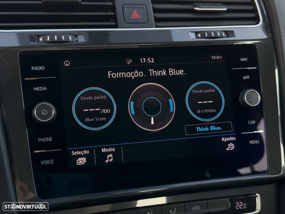 VW Golf 1.0 TSI Stream - 29