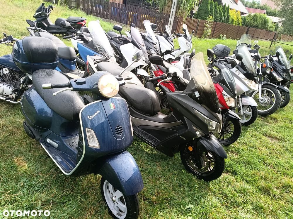 Honda NSS - 17