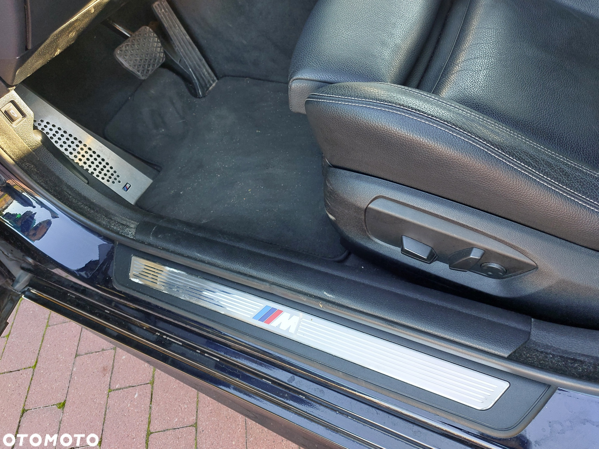 BMW Seria 5 520d M Sport - 26