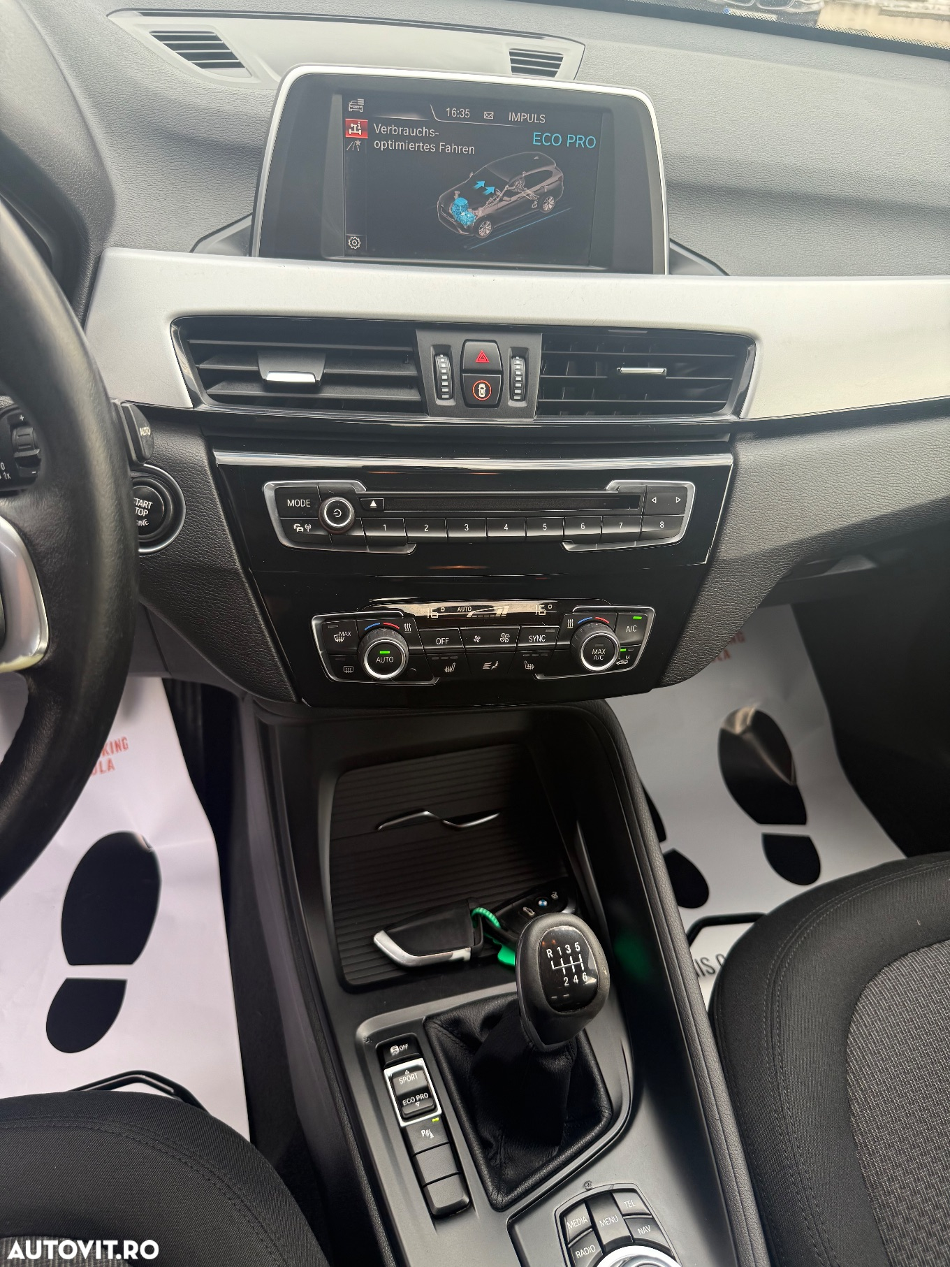 BMW X1 sDrive18d - 18