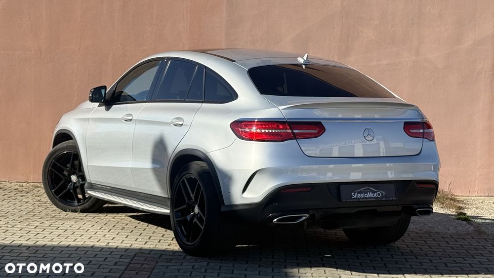 Mercedes-Benz GLE 350 d 4Matic 9G-TRONIC AMG Line - 3