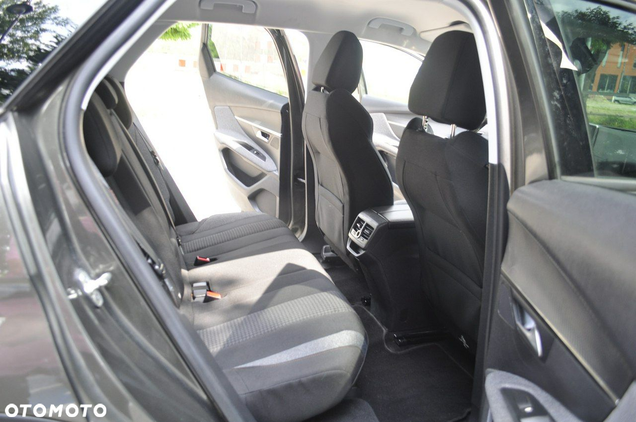 Peugeot 3008 - 11