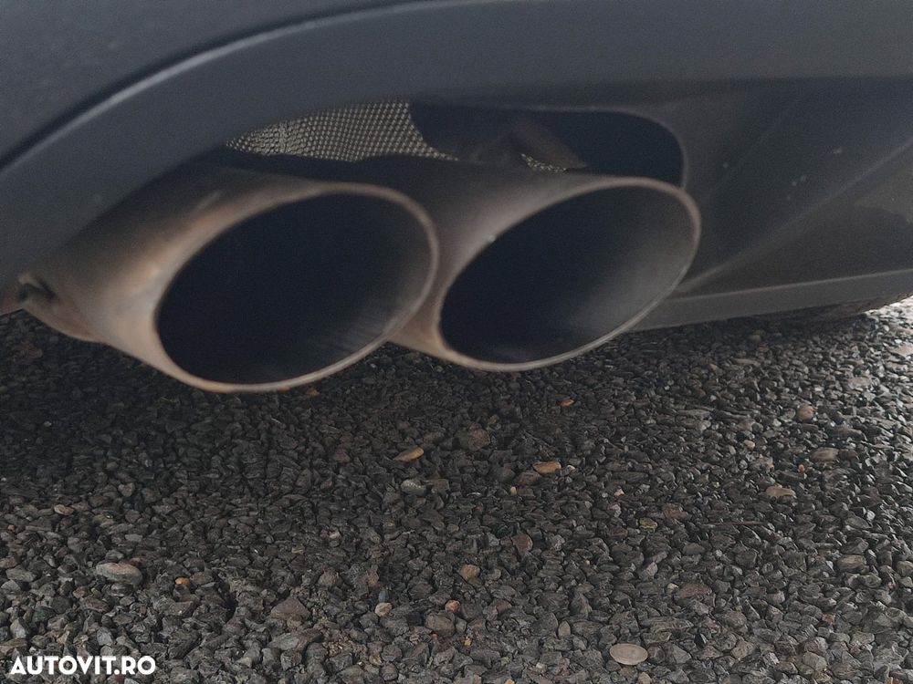 Volkswagen Passat - 13