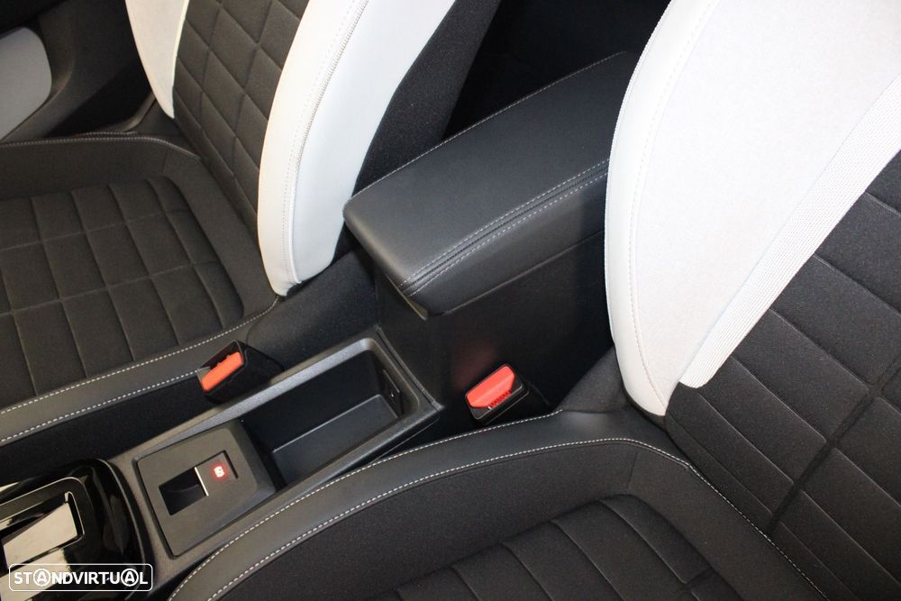 Citroën e-C3 44 kWh Autonomia Conforto Max - 25