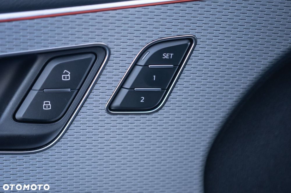 Audi Q8 - 17