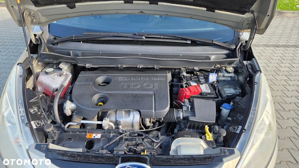 Ford B-MAX - 38