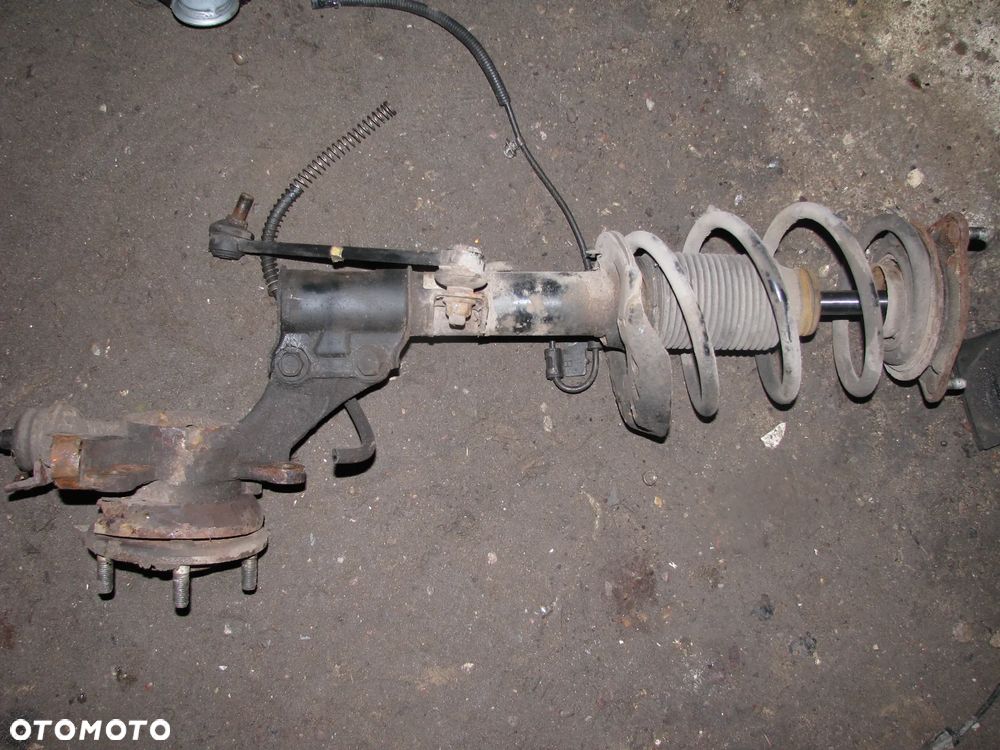 HYUNDAI I30 I MCPERSON ZWROTNICA PRAWY PRZÓD 1.6 CRDI