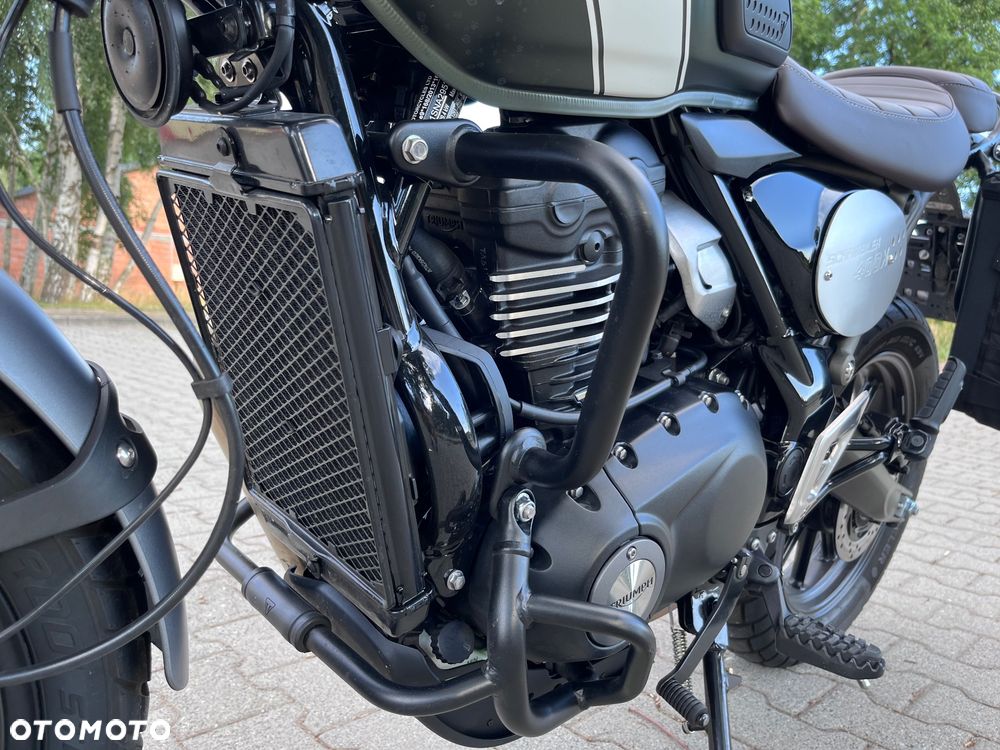 Triumph Scrambler - 7