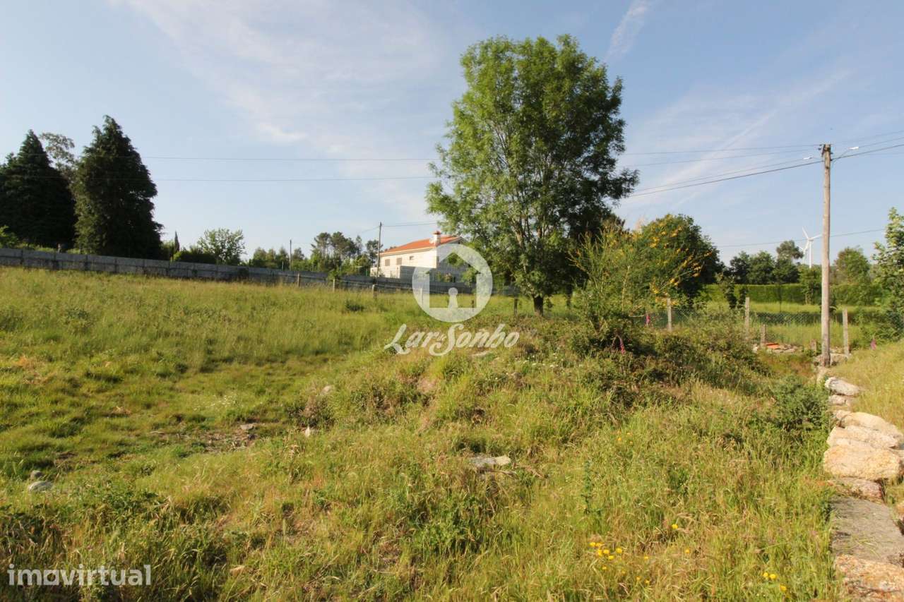 Terreno plano para construção S. Gens Fafe