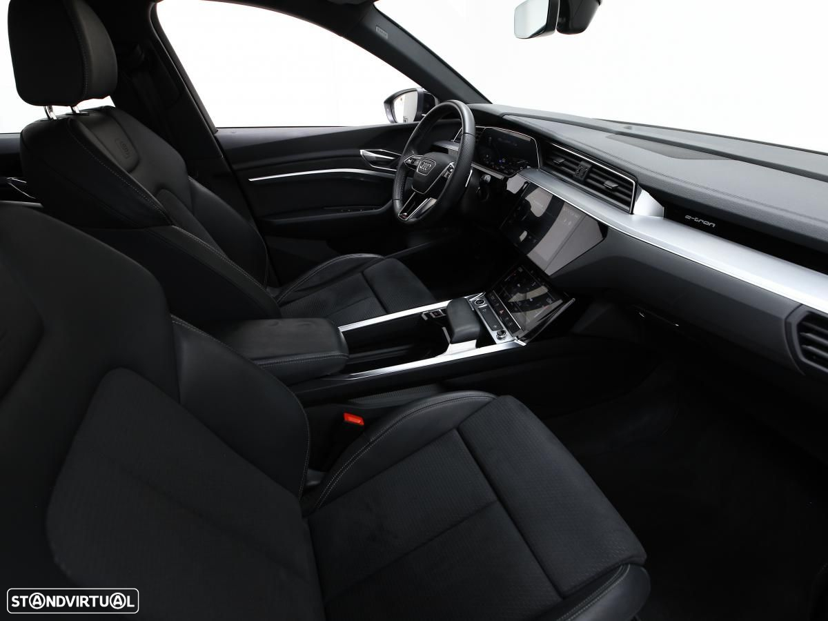 Audi e-tron 55 quattro - 9
