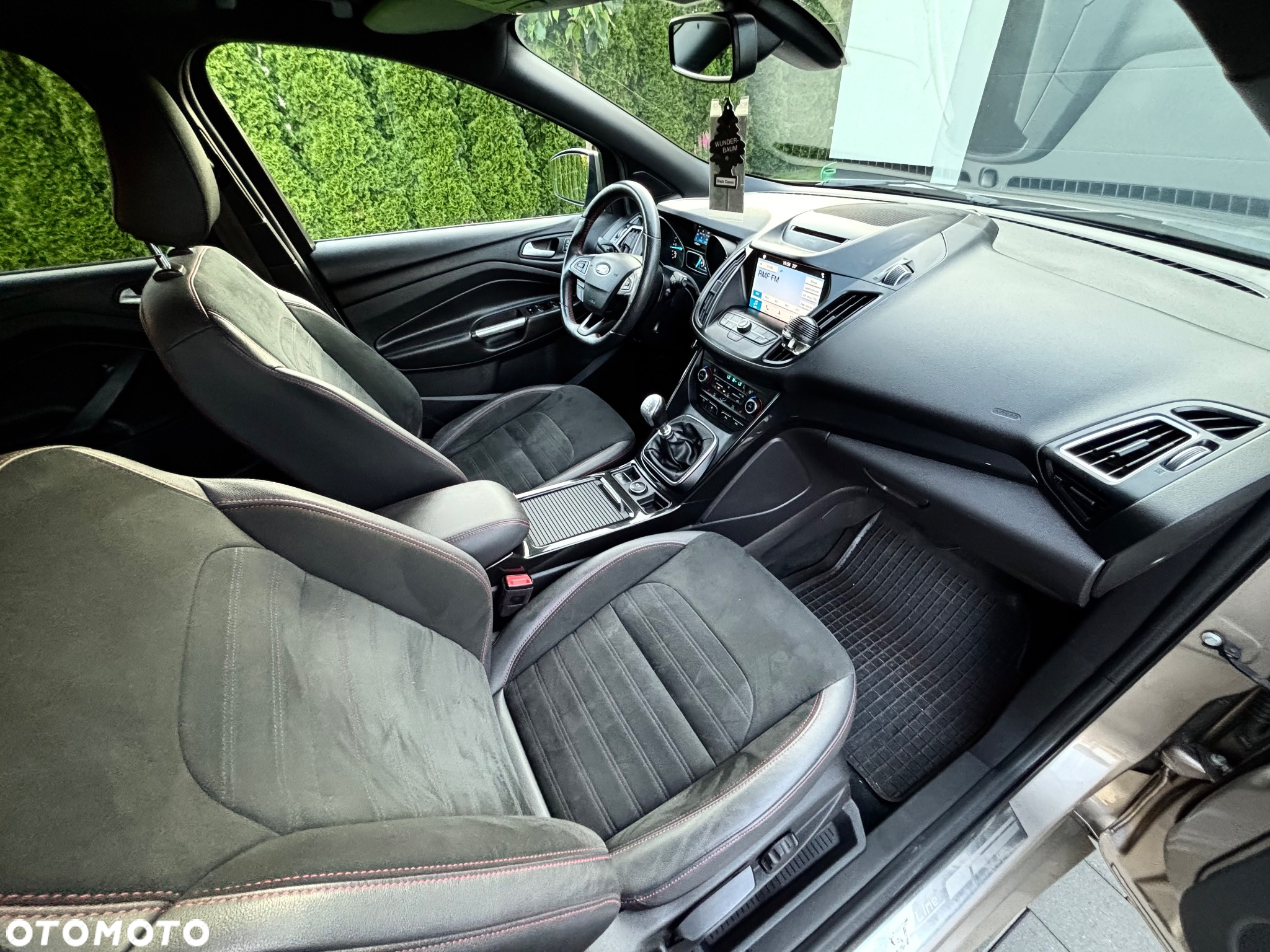 Ford Kuga 2.0 TDCi 4x4 ST-Line - 20