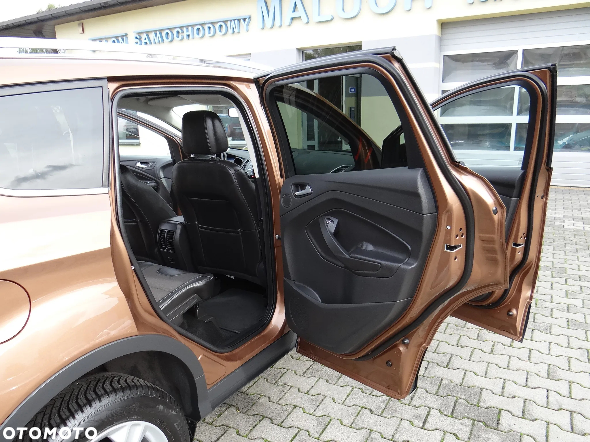 Ford Kuga 2.0 TDCi 4x4 SYNC - 35