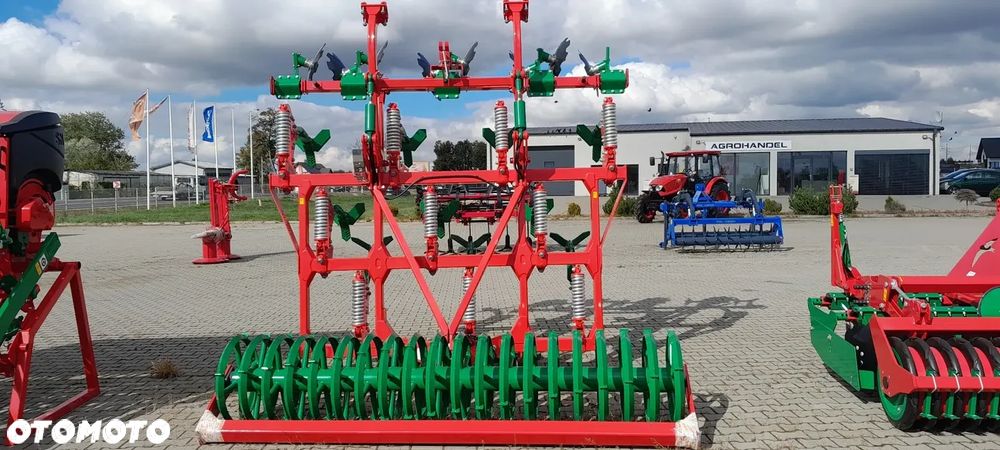 Agro-Masz Agregat bezorkowy Runner 3 m wał daszkowy - 3