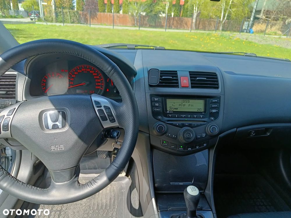 Honda Accord 2.0 i Comfort - 8