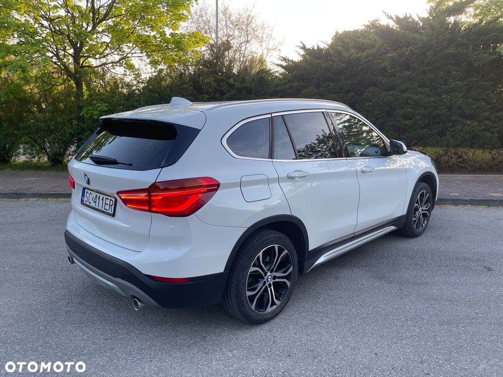 BMW X1 xDrive20d - 4