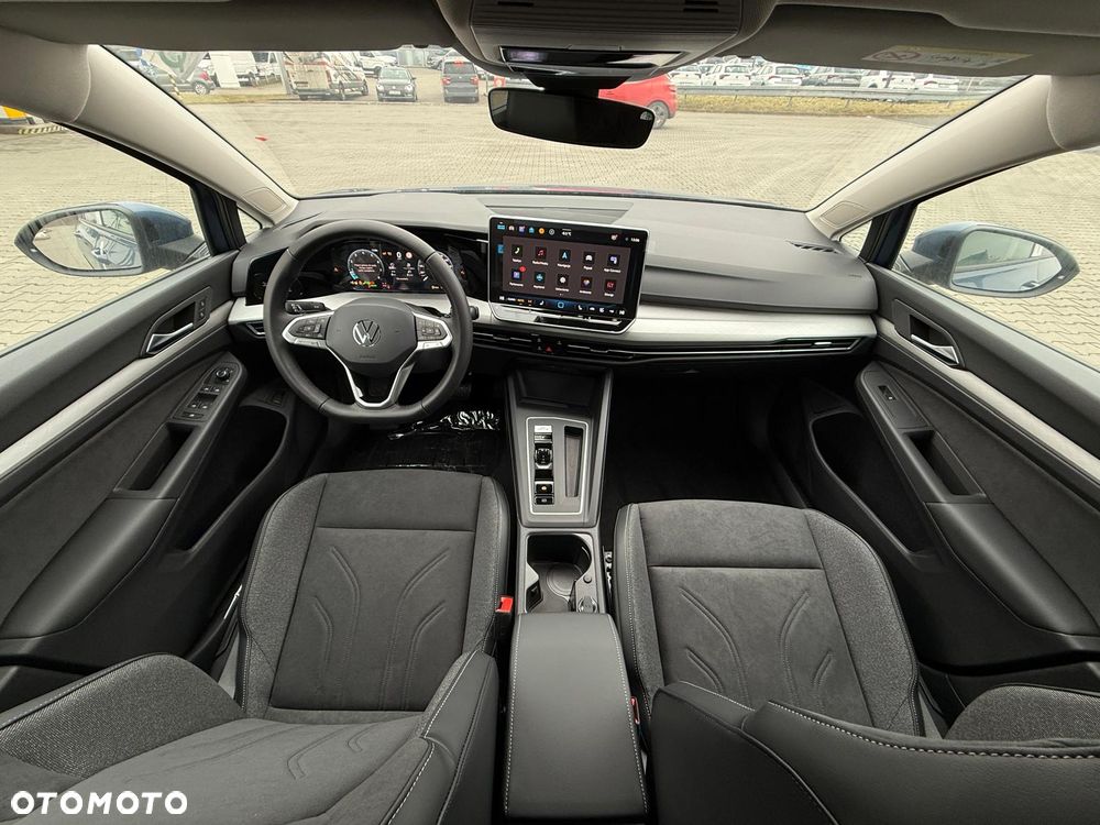 Volkswagen Golf - 12