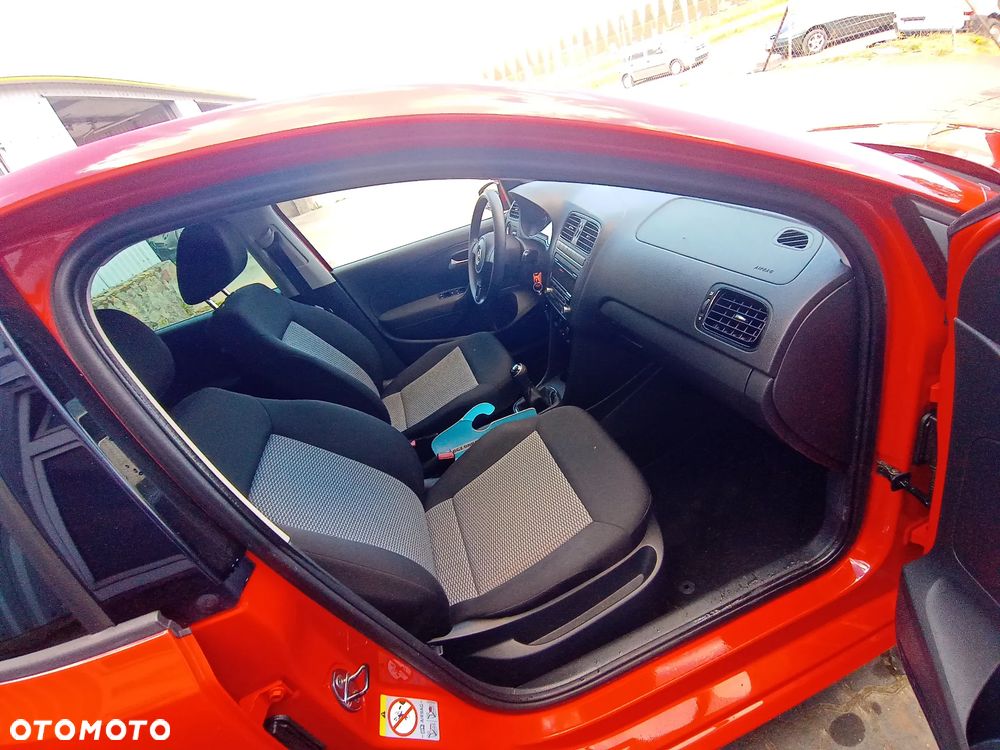 Volkswagen Polo 1.2 Life - 23