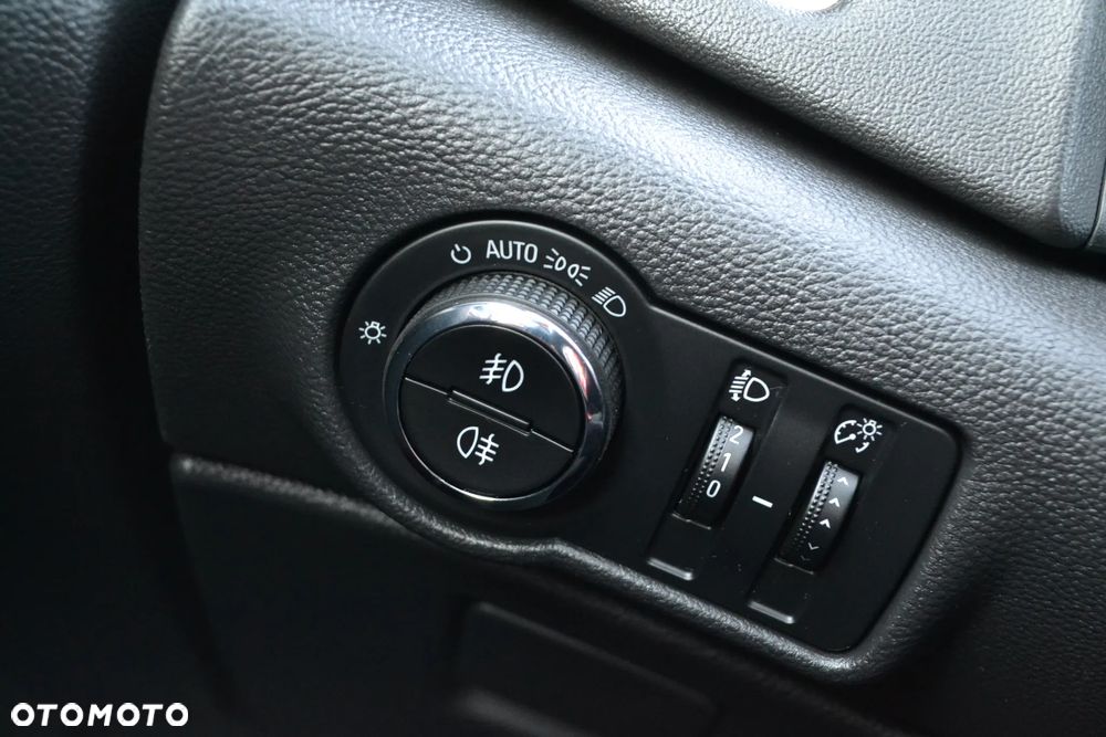 Opel Astra 1.4 Turbo - 14