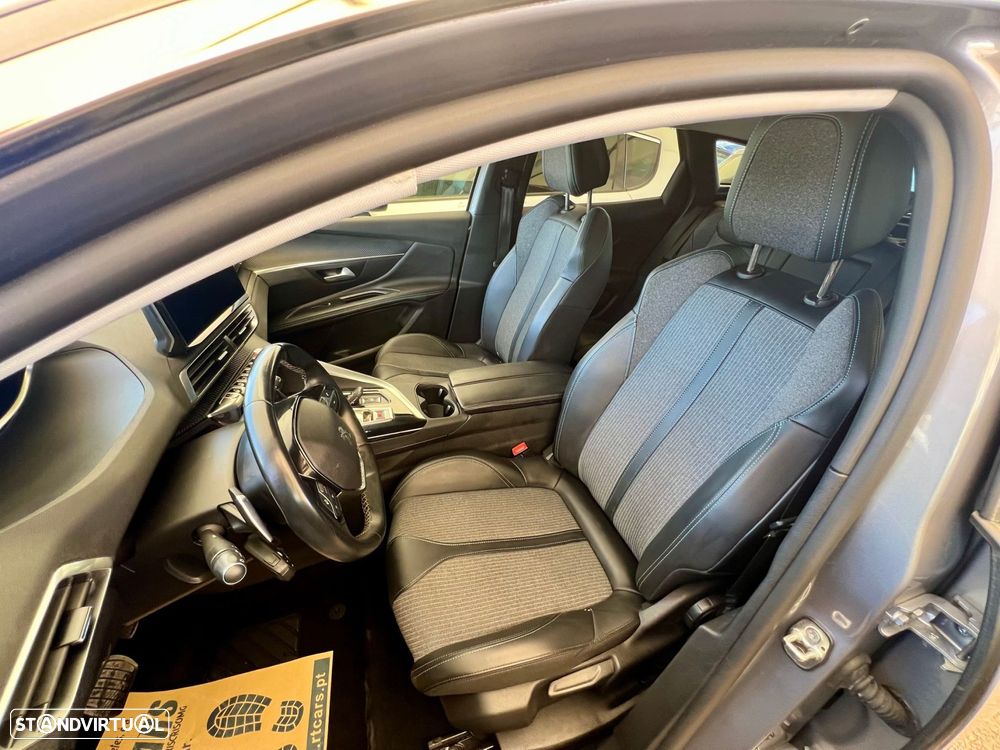 Peugeot 3008 1.6 Hybrid Allure Pack e-EAT8 - 14