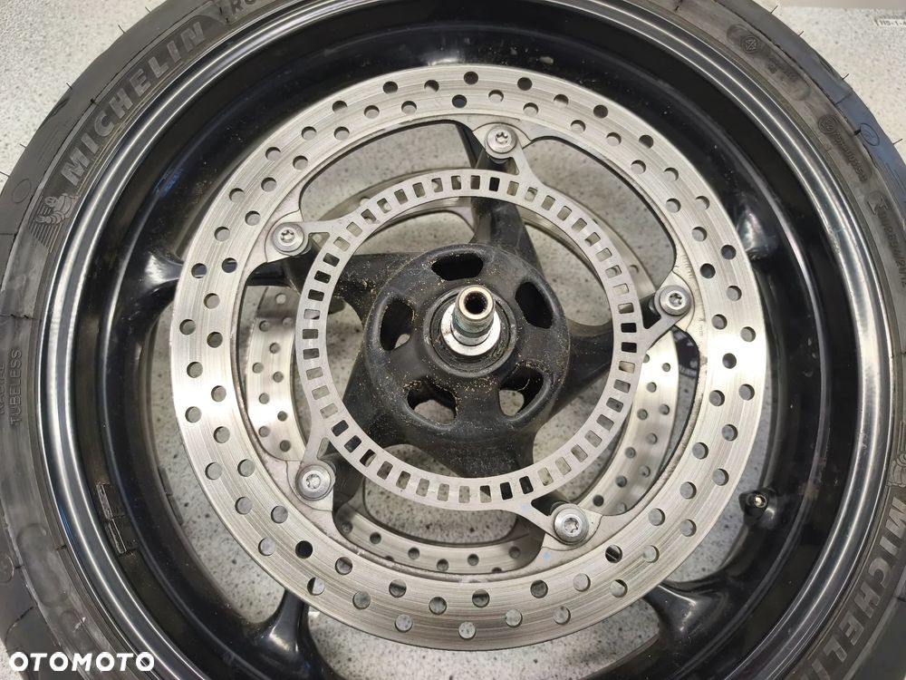 Felga przód, przednia, koło, tarcze hamulcowe, ośka przód Triumph Trident 660 2022 - 2