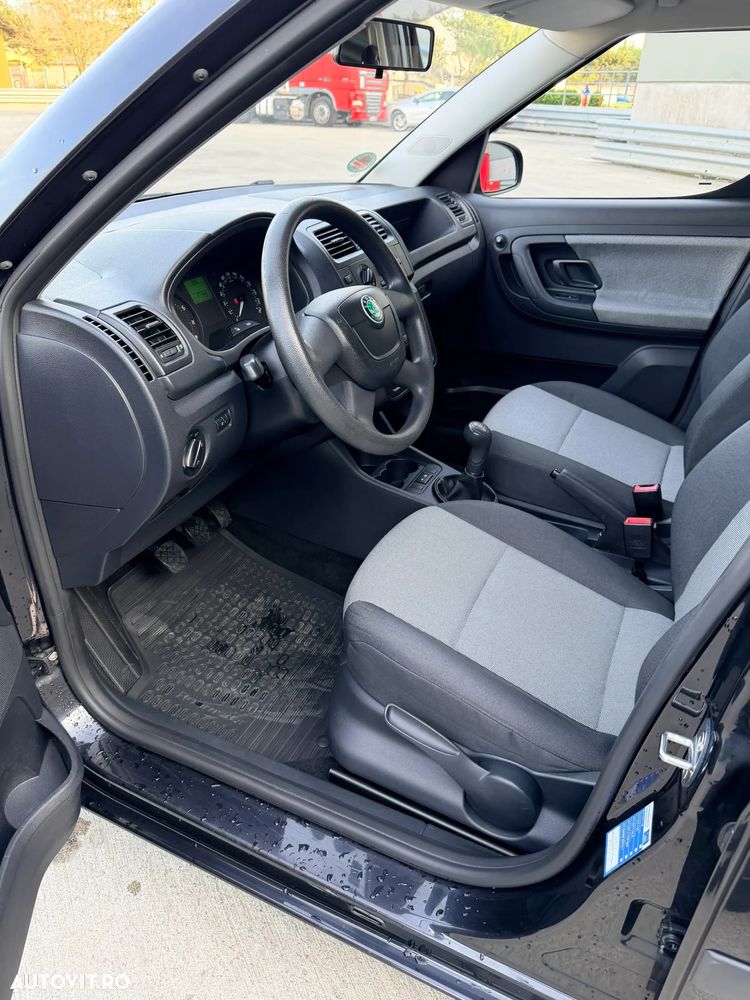 Skoda Roomster 1.2 HTP Ambition - 16