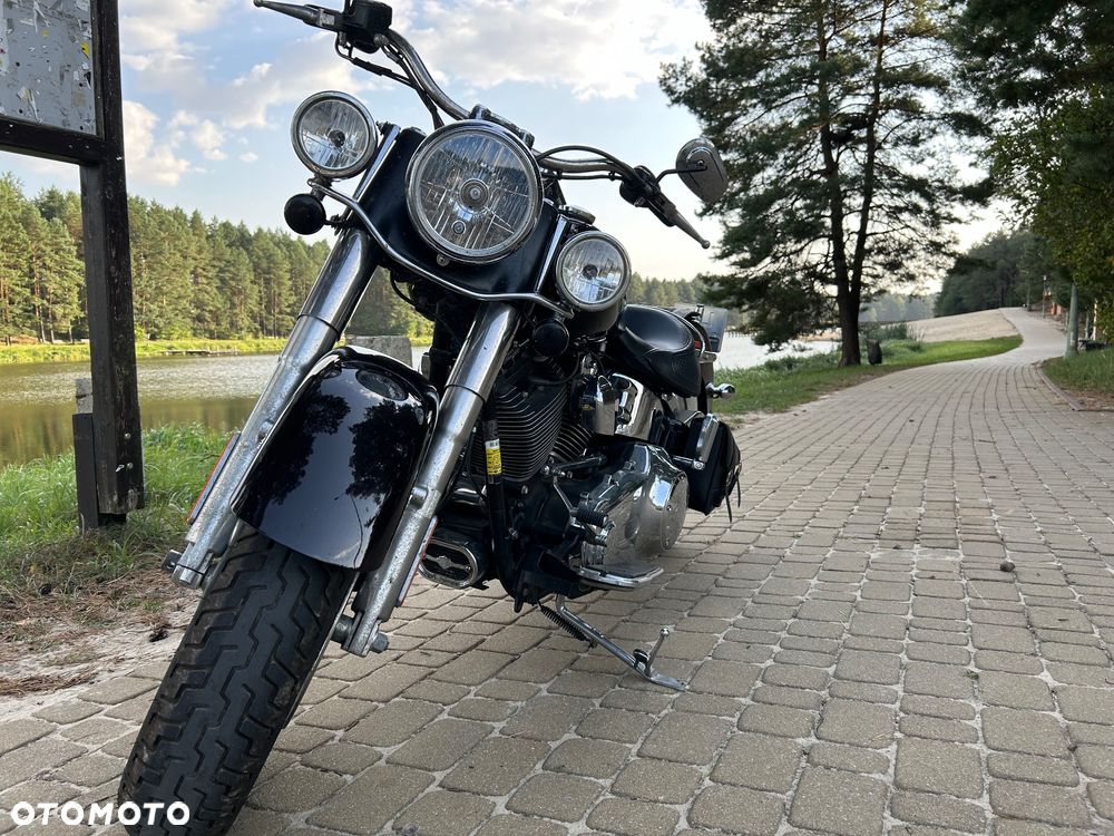 Harley-Davidson Softail Deluxe - 3