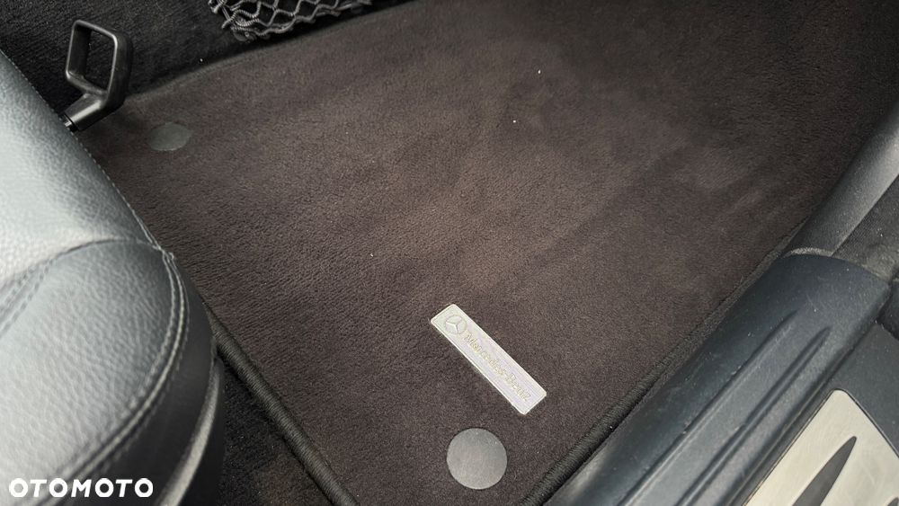 Mercedes-Benz SLK - 7