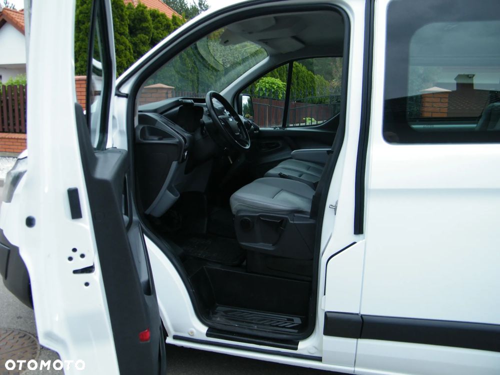 Ford Transit Custom - 10