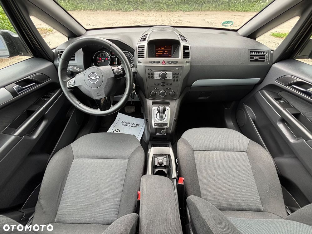 Opel Zafira 1.8 Easytronic Family Plus - 27