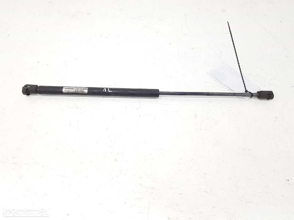 AMORTECEDOR CAPÔ AUDI A3 1998 -8L0823359 - 2