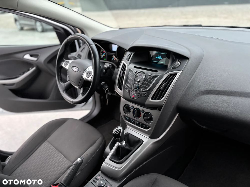 Ford Focus 1.0 EcoBoost Edition - 11