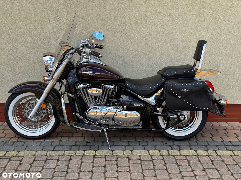 Suzuki VL 800 Volusia - Boulevard C50 - 5