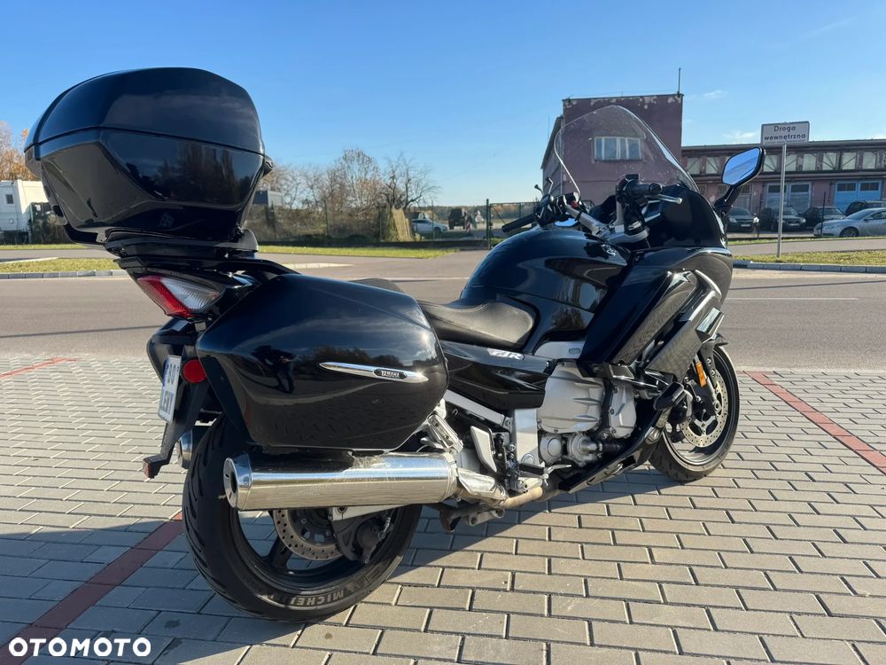 Yamaha FJR - 5