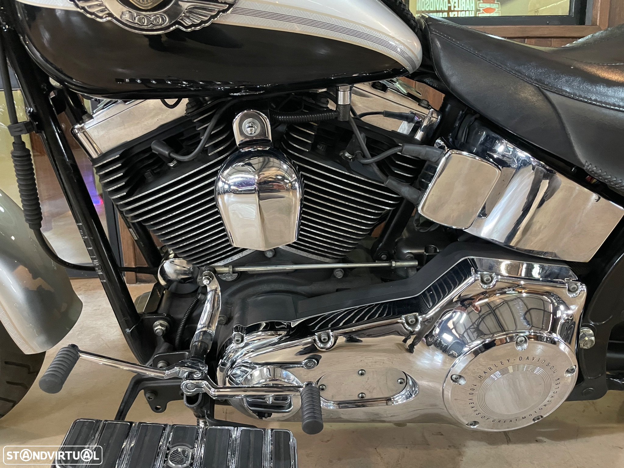 Harley-Davidson Fat Boy FLSTF Softail - 10