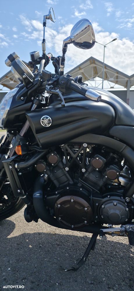 Yamaha VMX V-Max 1.7 - 5