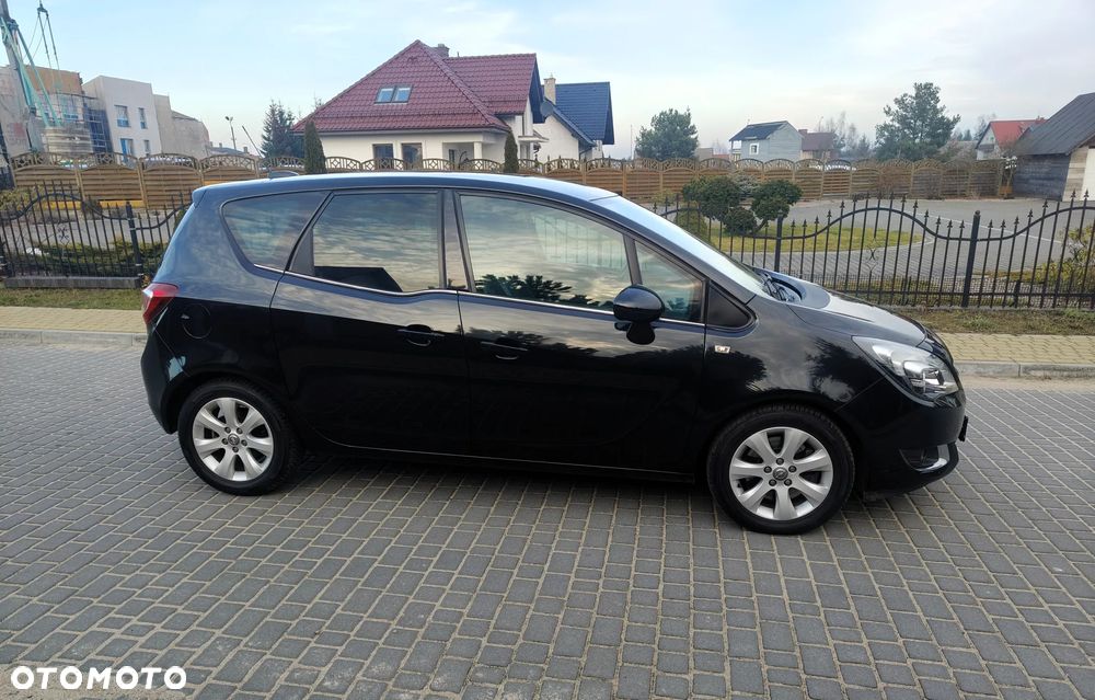 Opel Meriva - 10