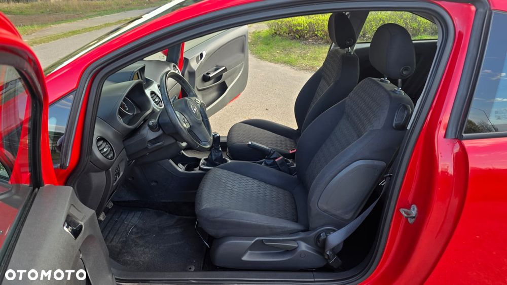 Opel Corsa 1.4 16V Active - 24