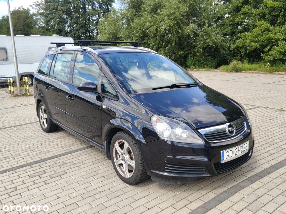 Opel Zafira - 2