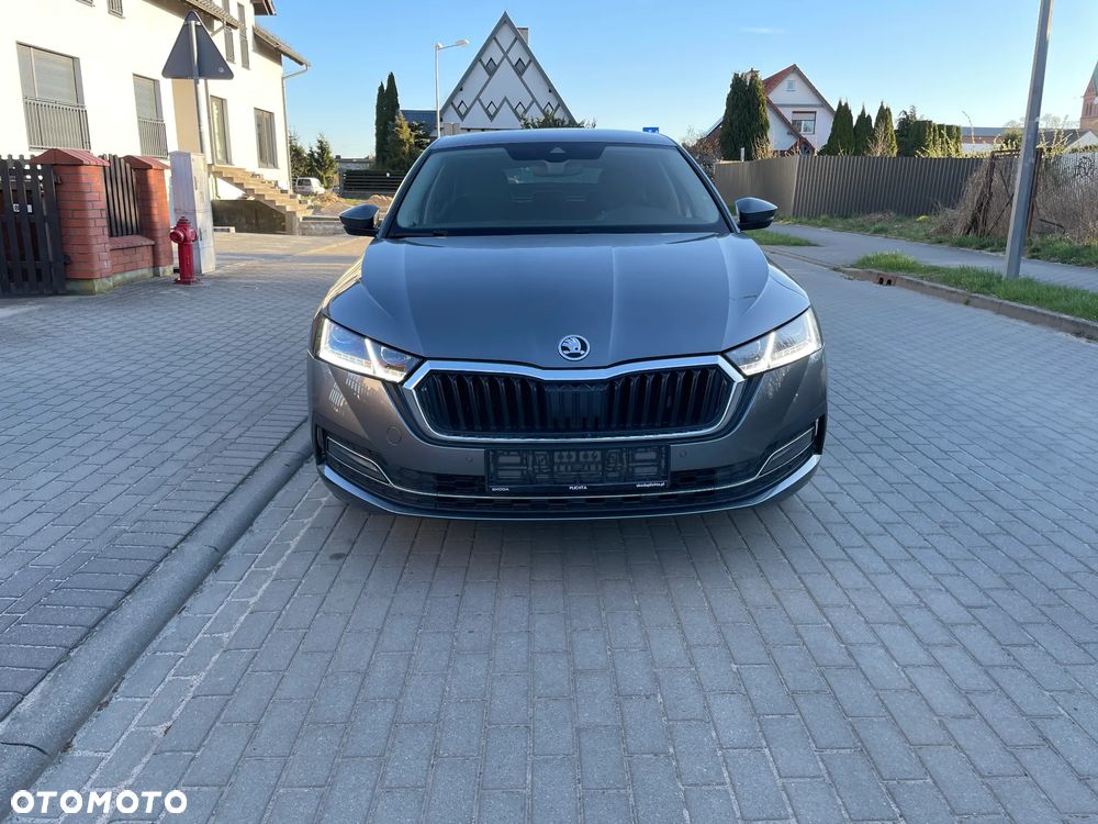 Skoda Octavia 2.0 TDI 4x4 Style DSG - 11