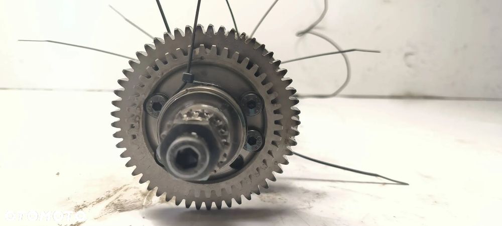 Wał korbowy panewki Triumph Speed Triple 1200RS 2021 180 km - 1