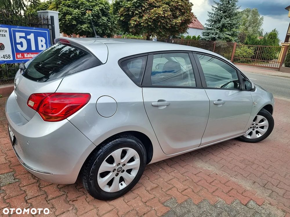 Opel Astra 1.6 Active - 21