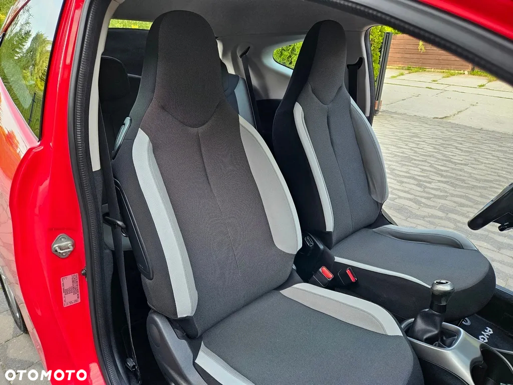 Toyota Aygo - 12