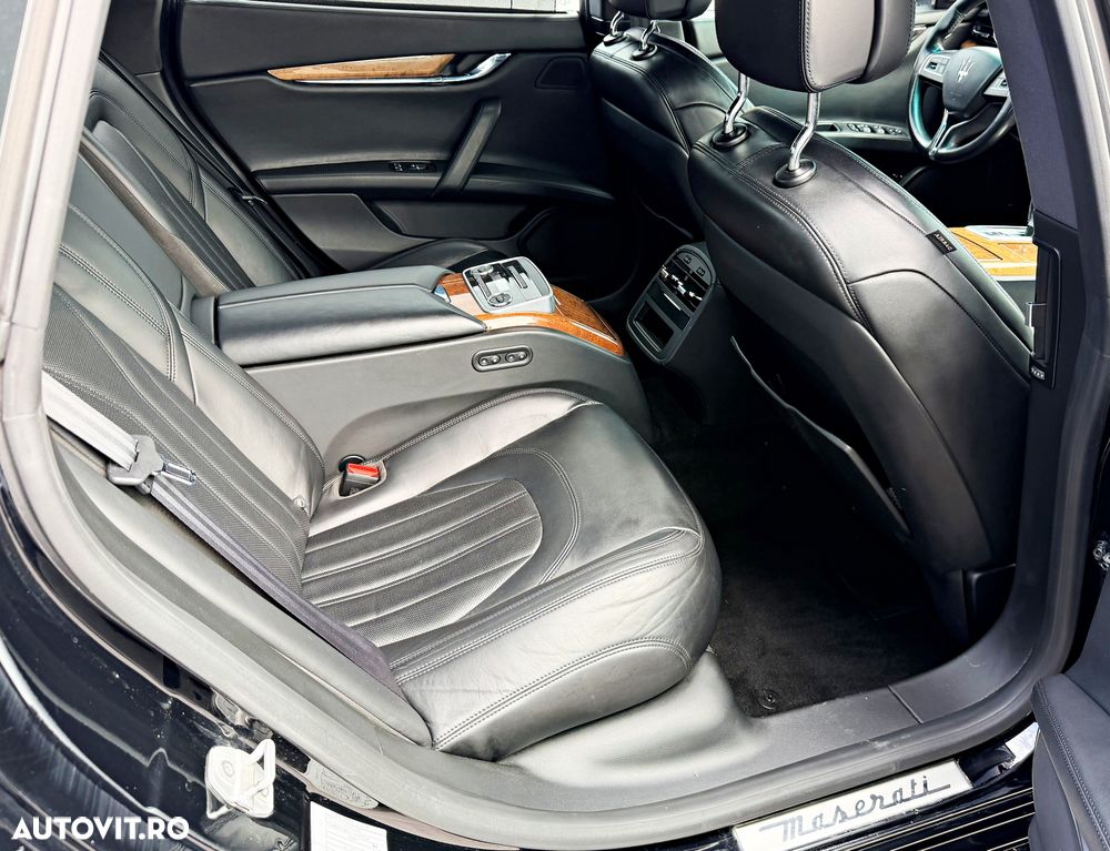 Maserati Quattroporte Q4 GranSport S - 9