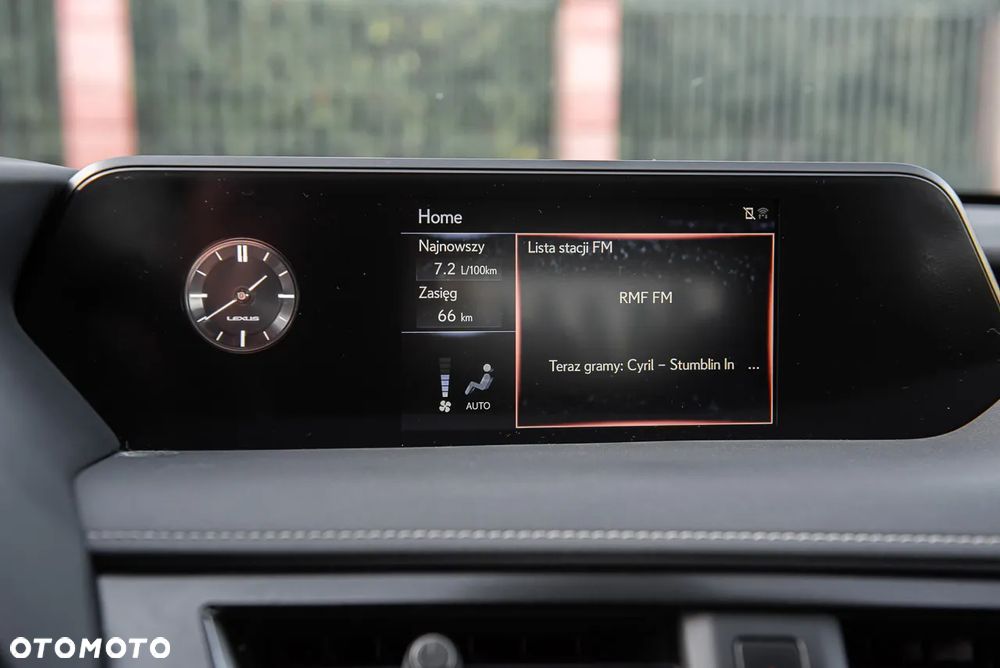 Lexus UX 200 GPF Business 2WD - 19