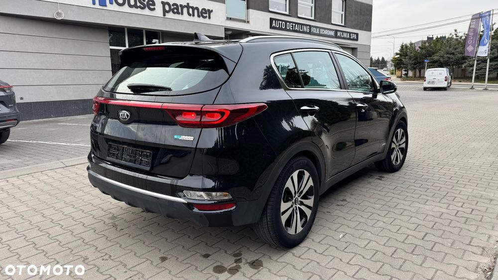 Kia Sportage 2.0 CRDI AWD Eco-Dynamics+ (48V M-H) PLATINUM - 11